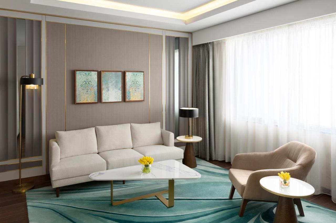 Grand Hyatt Al Khobar Hotel And Residences Exterior photo A living room